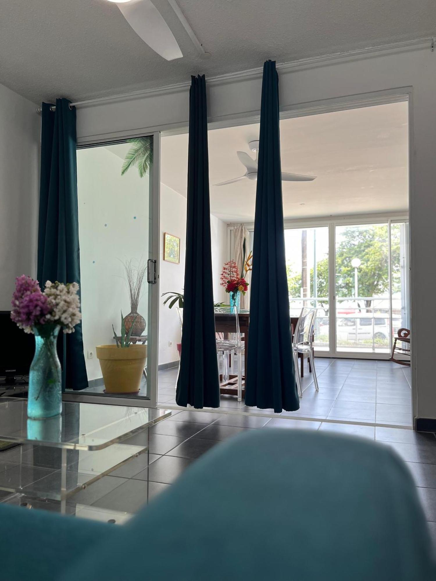 Jasmin - Appartement Face Plage Diamant Ле-Диаман Экстерьер фото